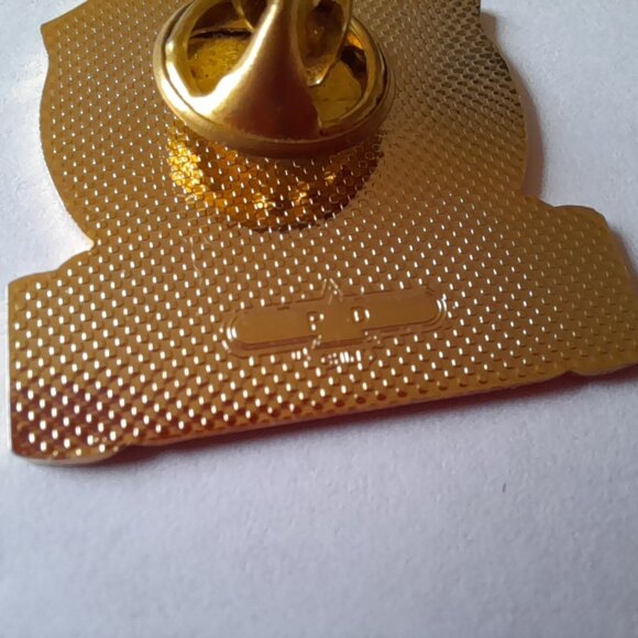 Vintage Harco Burbank Aircraft Supply Lapel Pin Aviation Collectible USA UK Flag - Picture 7 of 9